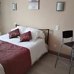 Moderne Szálloda *